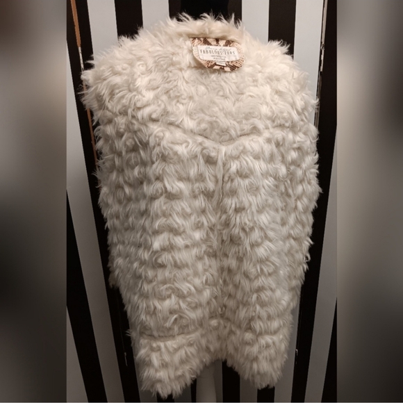 Fabulous furs vest - Picture 3 of 12